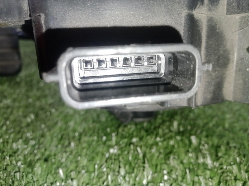 Recambio de pedal acelerador para renault clio iii 1.5 dci diesel referencia OEM IAM 8200297342  