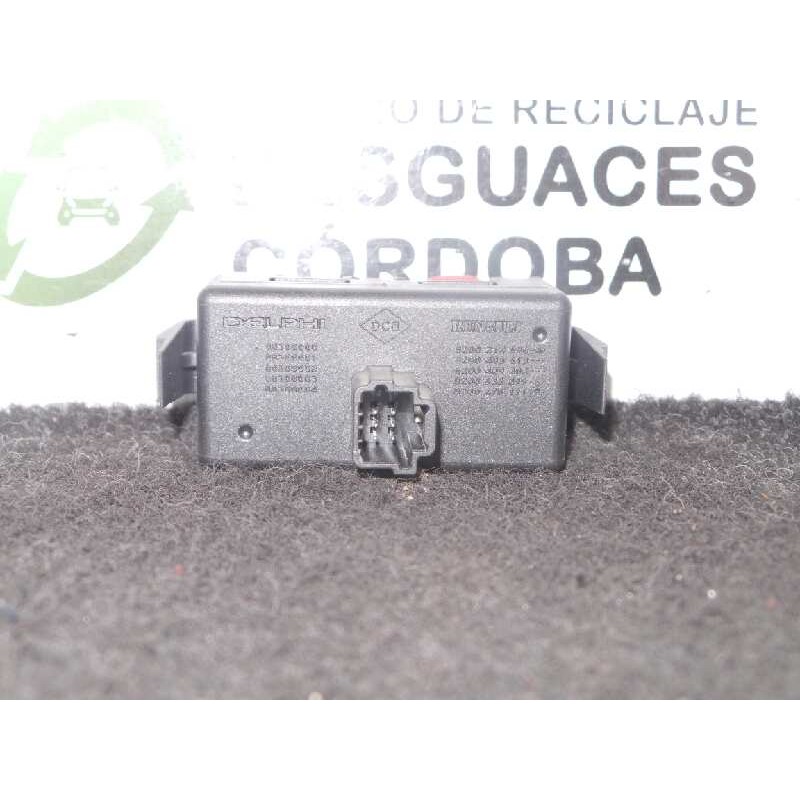 Recambio de warning para renault clio iii 1.4 16v referencia OEM IAM 8200214896A-88300000  