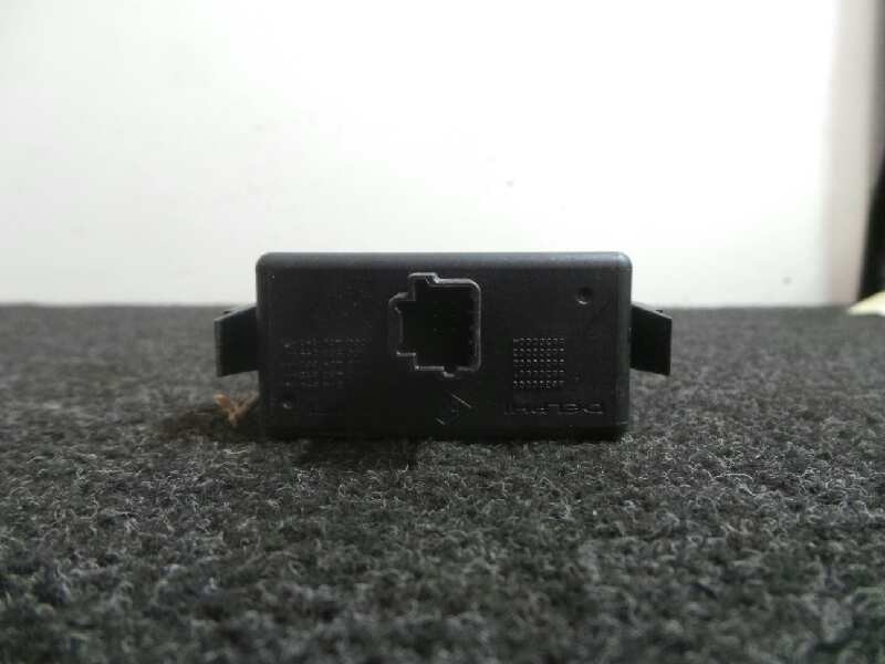 Recambio de warning para renault clio iii 1.5 dci diesel referencia OEM IAM   2.BOTONES