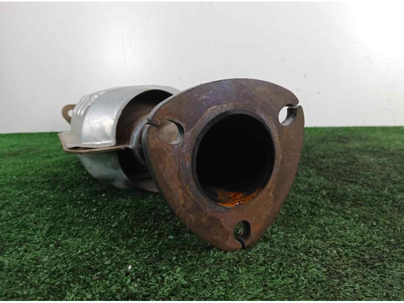 Recambio de catalizador para opel vectra a 2.0 referencia OEM IAM 21192-103R  
