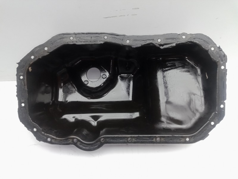 Recambio de carter para seat leon (1p1) 1.2 tsi referencia OEM IAM 03C103601BH SIN.SENSOR 