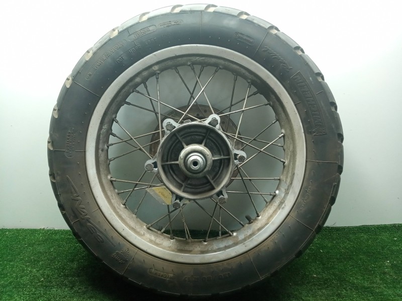 Recambio de llanta para bmw f 650 referencia OEM IAM 36317654027-27717650055-36317650054 R13 - 00-06 - TRASERA 17 PULGADAS - RAD