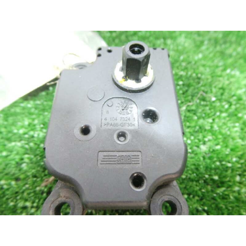 Recambio de motor trampilla calefaccion para citroën c4 berlina 1.4 16v referencia OEM IAM 410473241  