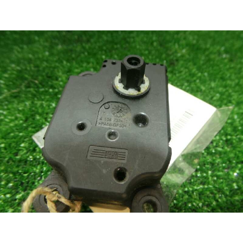 Recambio de motor trampilla calefaccion para citroën c4 berlina 1.4 16v referencia OEM IAM 410473241  