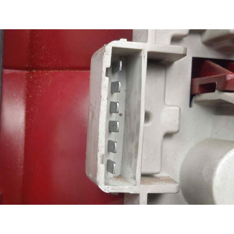 Recambio de piloto trasero izquierdo para skoda superb (3u4) 1.9 tdi referencia OEM IAM 3U5945095 01-06 