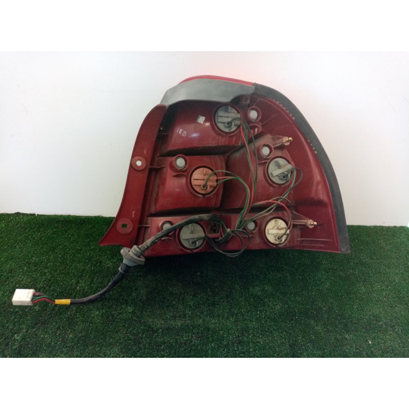 Recambio de piloto trasero izquierdo para kia shuma ii referencia OEM IAM   