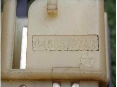 Recambio de mando elevalunas trasero derecho para chrysler grand voyager 3.3 v6 referencia OEM IAM    2