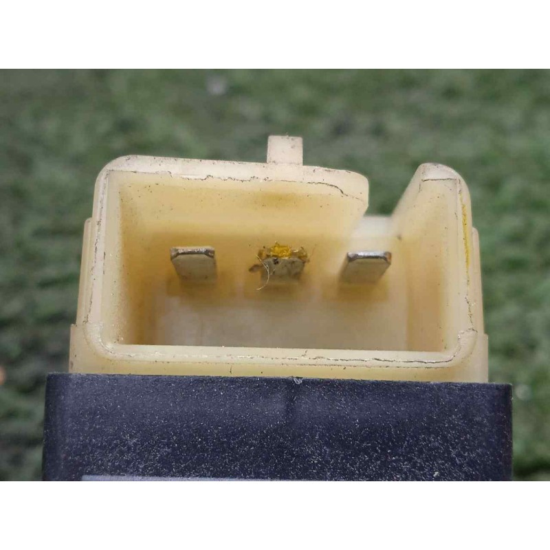 Recambio de mando elevalunas trasero derecho para chrysler grand voyager 3.3 v6 referencia OEM IAM   