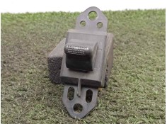 Recambio de mando elevalunas trasero izquierdo para chrysler grand voyager 3.3 v6 referencia OEM IAM 04685727AB  