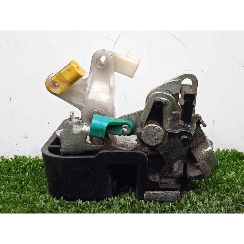 Recambio de cerradura puerta trasera izquierda para chrysler pt cruiser (pt) 2.2 crd cat referencia OEM IAM   