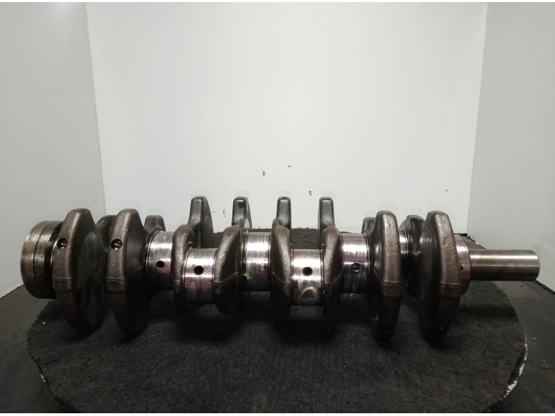 Recambio de cigueñal para kia sorento 2.5 crdi referencia OEM IAM A25-0511  