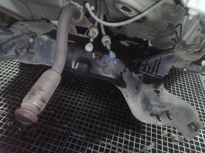 Recambio de puente delantero para citroën c4 lim. 1.6 hdi fap referencia OEM IAM   