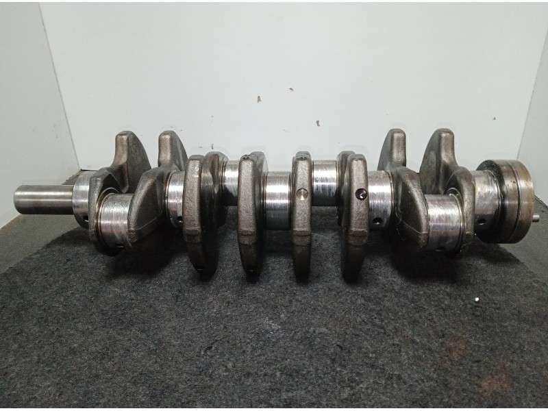 Recambio de cigueñal para kia sorento 2.5 crdi referencia OEM IAM A25-0511  