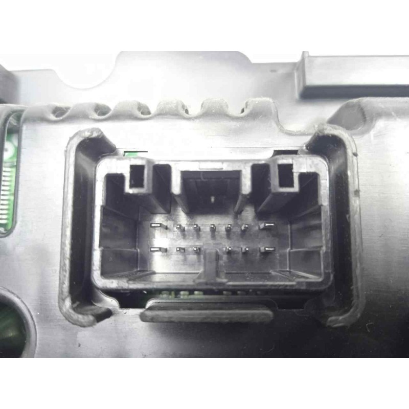 Recambio de cuadro instrumentos para toyota yaris 1.5 16v cat (híbrido) referencia OEM IAM 838000UL60-1575705560  