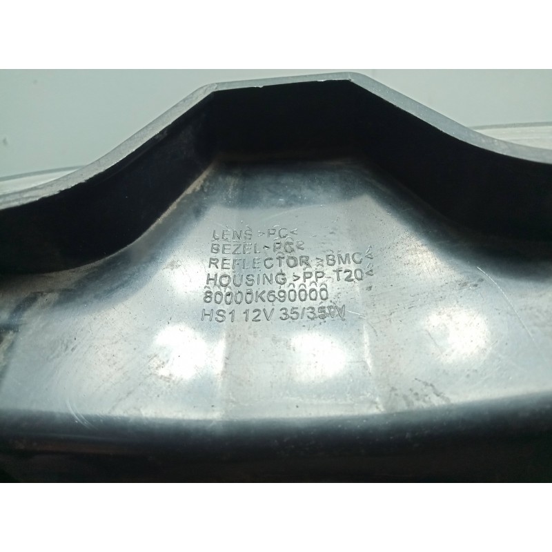 Recambio de faro central para keeway rkv 125 referencia OEM IAM ML-80000L290000  