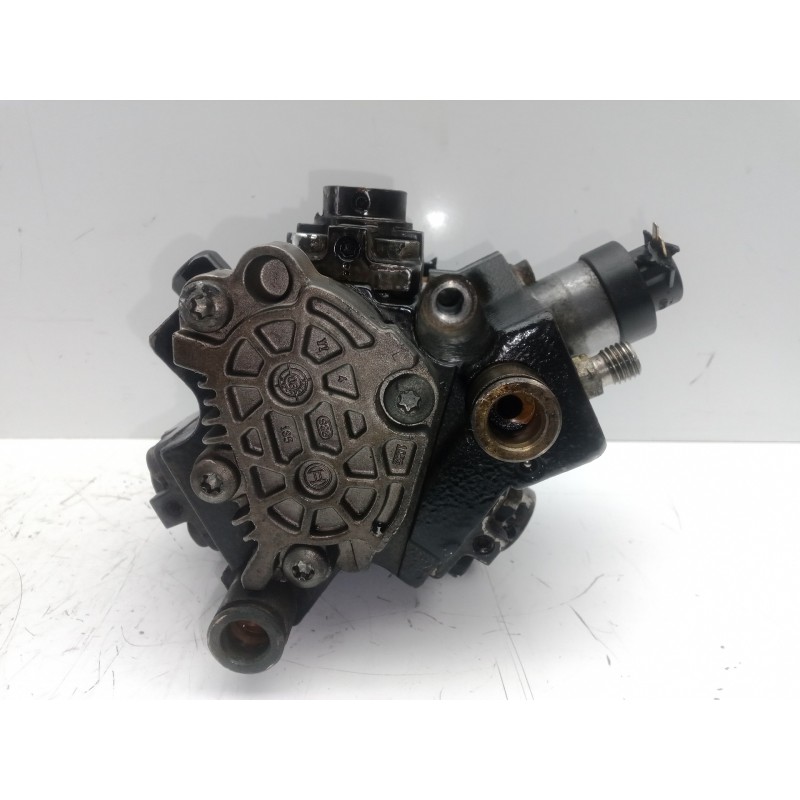 Recambio de bomba inyeccion para kia sorento 2.5 crdi referencia OEM IAM 0445010118-331004A410 BOSCH 2.PINES