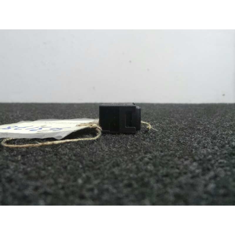 Recambio de mando elevalunas delantero derecho para skoda octavia berlina (1u2) 1.9 tdi referencia OEM IAM   