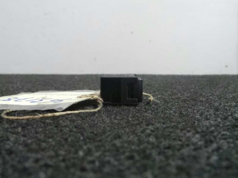 Recambio de mando elevalunas delantero derecho para skoda octavia berlina (1u2) 1.9 tdi referencia OEM IAM   