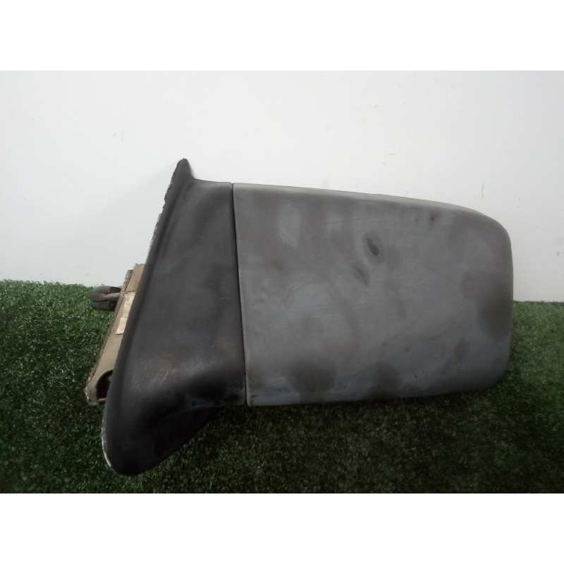 Recambio de retrovisor izquierdo para opel kadett e 1.6 referencia OEM IAM 0510411 MANUAL NEGRO