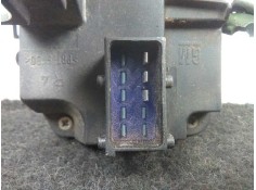 Recambio de cerradura puerta delantera derecha para opel combo (corsa c) 1.3 16v cdti cat (z 13 dt / ln9) referencia OEM IAM 131 2