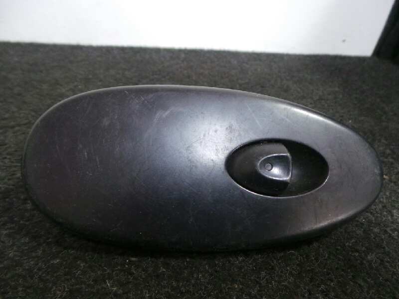 Recambio de mando elevalunas delantero derecho para mg serie 75 (rj) 2.0 16v cdti referencia OEM IAM YUD100731PUY  7 PINES