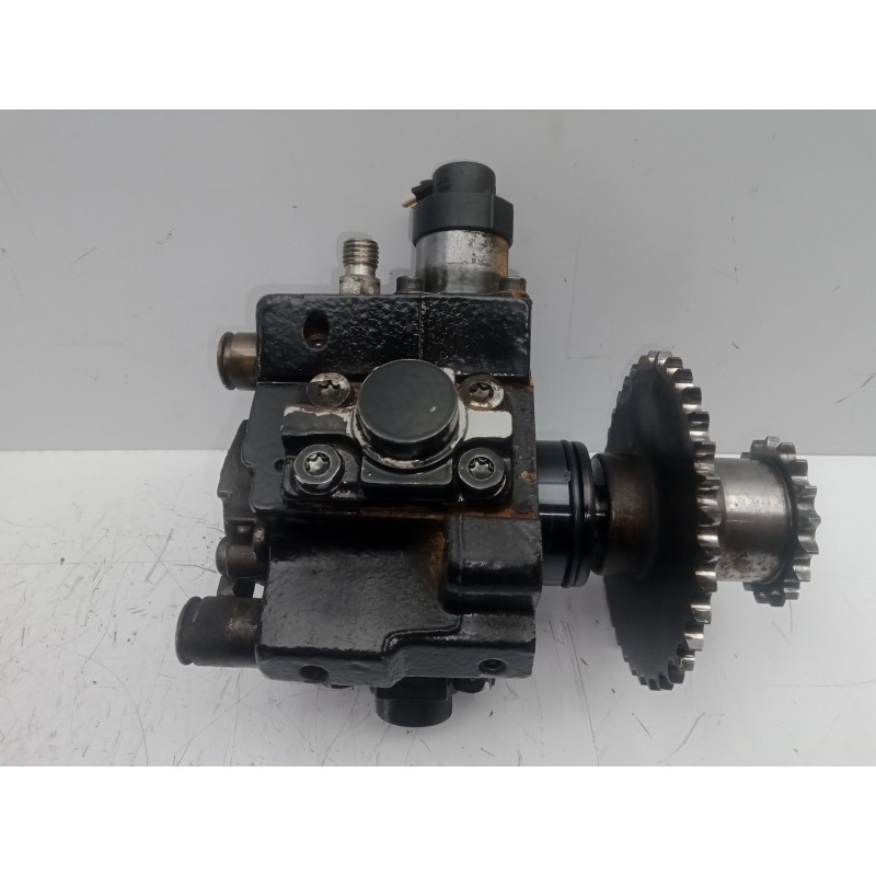 Recambio de bomba inyeccion para kia sorento 2.5 crdi referencia OEM IAM 0445010118-331004A410 BOSCH 2.PINES