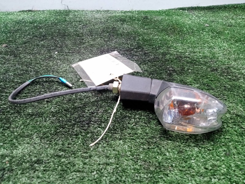 Recambio de piloto delantero izquierdo para keeway rkv 125 referencia OEM IAM ML-81700V030000  