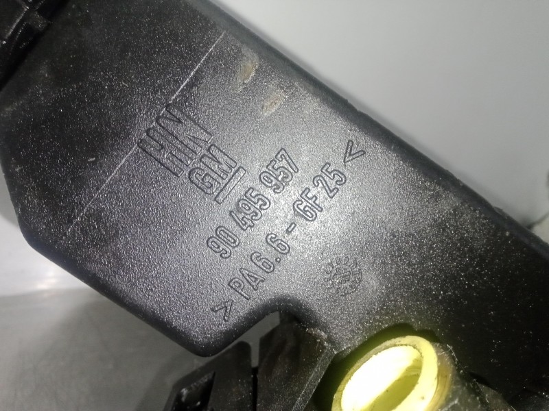 Recambio de bomba direccion para opel vectra b berlina 1.8 16v cat referencia OEM IAM 90495957  