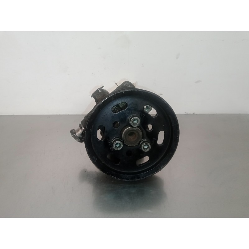 Recambio de bomba servodireccion para volkswagen polo classic (6v2) referencia OEM IAM 6N0422154A 146425 6N0422154A