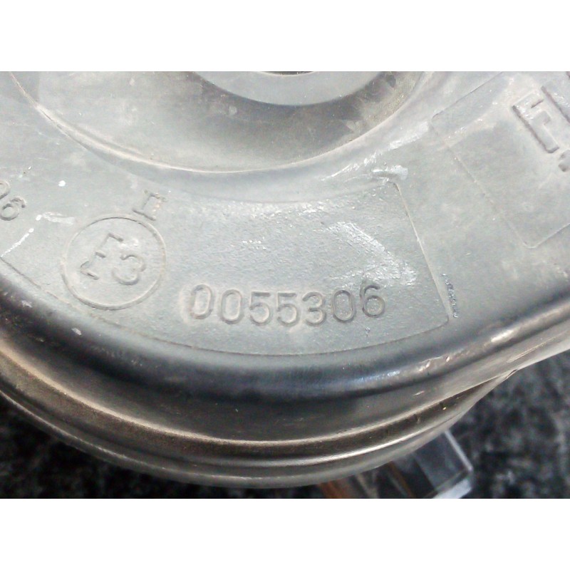 Recambio de claxon para renault megane iii sport tourer 1.5 dci diesel fap referencia OEM IAM 0055306-A046522  
