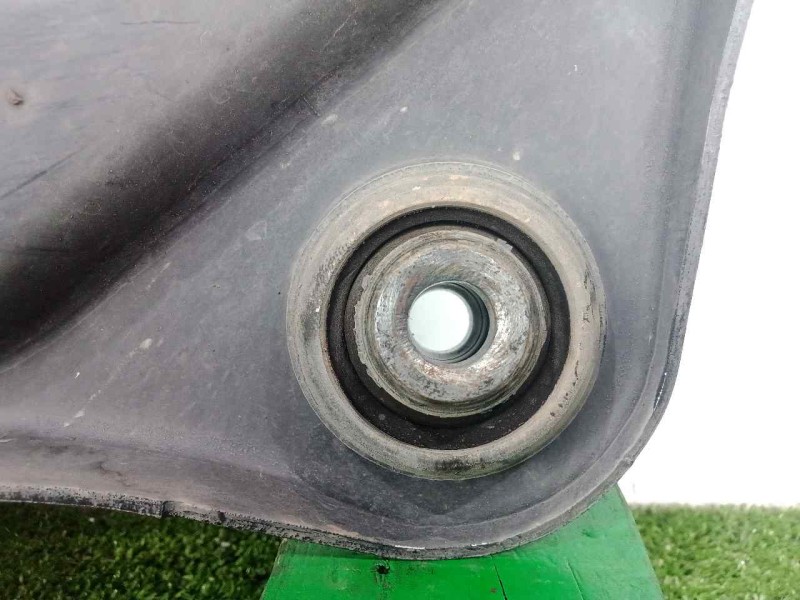 Recambio de brazo suspension inferior delantero derecho para citroën c-elysée 1.2 12v vti referencia OEM IAM 9675028880 Ø ROTULA