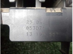 Recambio de caja reles / fusibles para opel corsa d 1.2 16v cat (z 12 xep / lb4) referencia OEM IAM 13185557   2