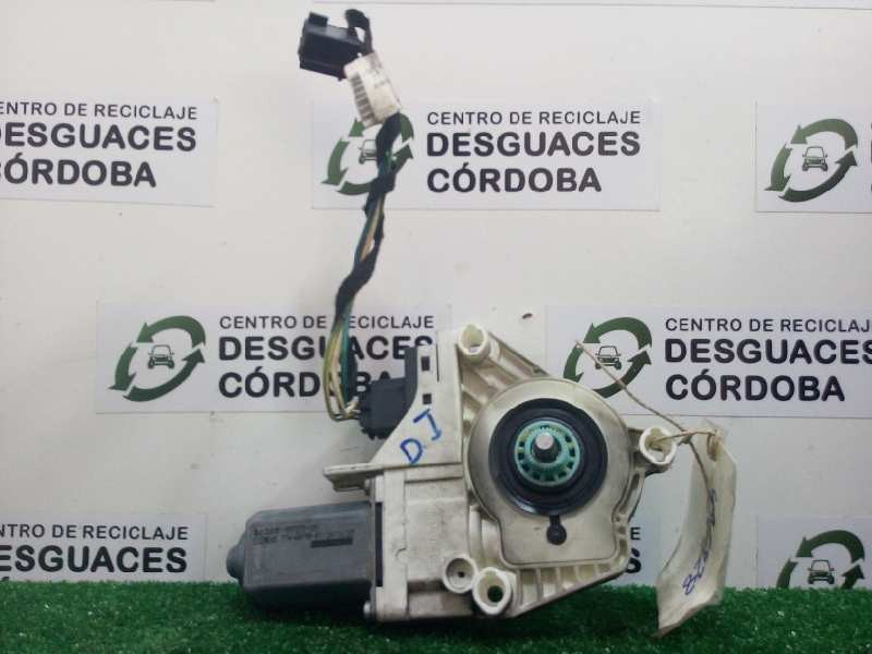 Recambio de motor elevalunas delantero derecho para audi a6 berlina (4f2) 2.0 tdi referencia OEM IAM 4F0959801D  