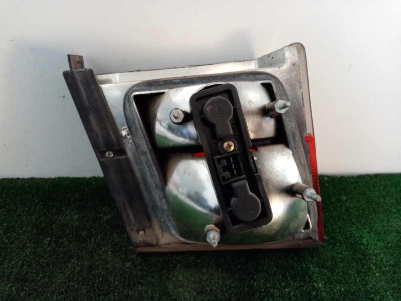 Recambio de piloto trasero derecho para lancia dedra berl. referencia OEM IAM  1.SERIE INTERIOR