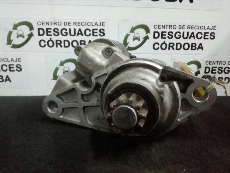 Recambio de motor arranque para volkswagen polo (9n1) 1.4 16v referencia OEM IAM 0001120400-02T911023G BOSCH 