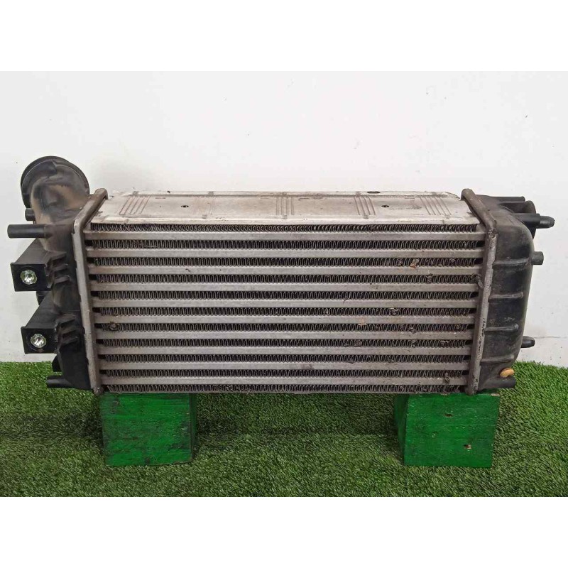 Recambio de intercooler para peugeot partner kasten 1.6 blue-hdi fap referencia OEM IAM 9684212480-M144105C-0384N9 300X150X80 AL