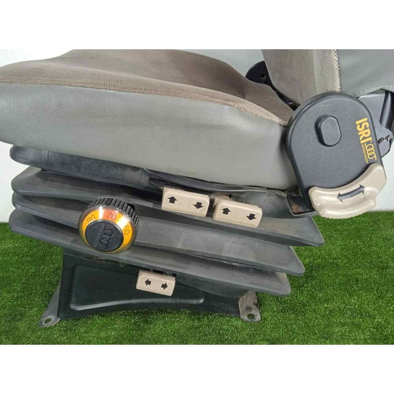 Recambio de asiento delantero izquierdo para iveco serie mk 6.1 diesel referencia OEM IAM  NEUMATICO 