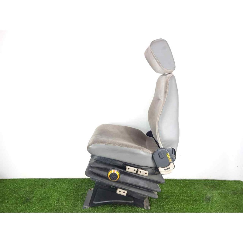 Recambio de asiento delantero izquierdo para iveco serie mk 6.1 diesel referencia OEM IAM  NEUMATICO 