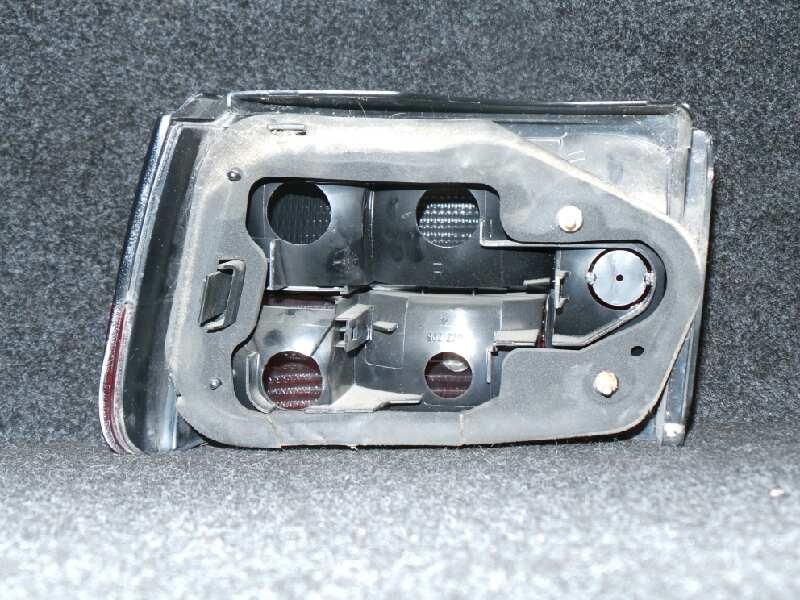 Recambio de piloto trasero derecho para seat ibiza (6k) 1.4 referencia OEM IAM  AHUMADO 6K.