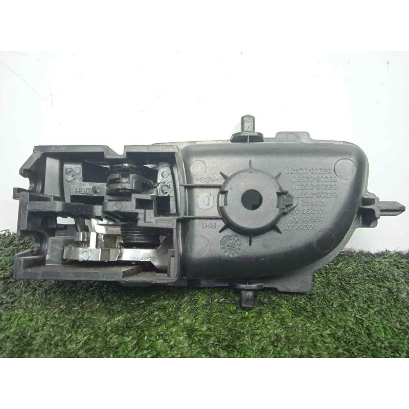 Recambio de maneta interior trasera derecha para toyota yaris 1.5 16v cat (híbrido) referencia OEM IAM 6920502330C2  