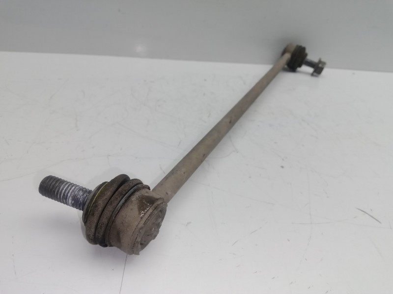 Recambio de bieleta estabilizadora delantera derecha para citroën c4 lim. 1.6 hdi fap referencia OEM IAM   