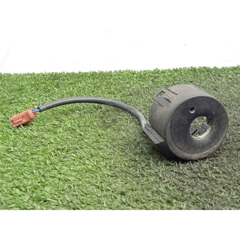 Recambio de antena para peugeot partner (s2) 1.6 16v hdi cat referencia OEM IAM 9663123280 ANTENA.LLAVE.CONTACTO 