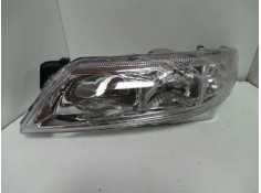 Recambio de faro izquierdo para renault laguna ii (bg0) referencia OEM IAM 11804701 01-05 NUEVO