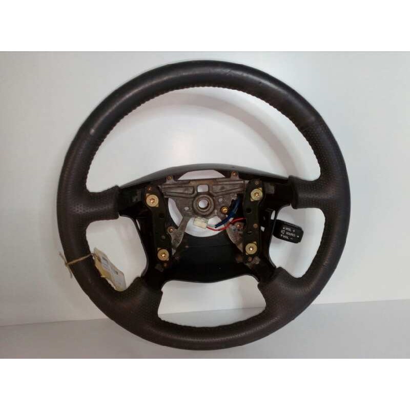 Recambio de volante para mazda premacy (cp) referencia OEM IAM 13051207-CB80 CUERO 