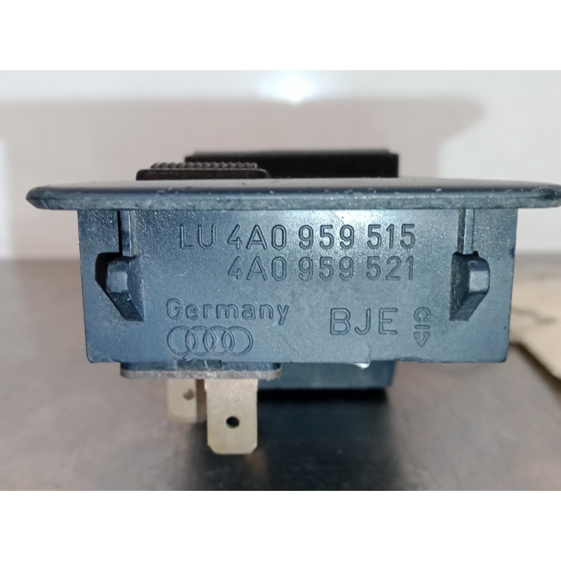 Recambio de mando elevalunas delantero izquierdo para audi 100 berlina (c4) 2.3 referencia OEM IAM 4A0959515-4A0959521 BJE 