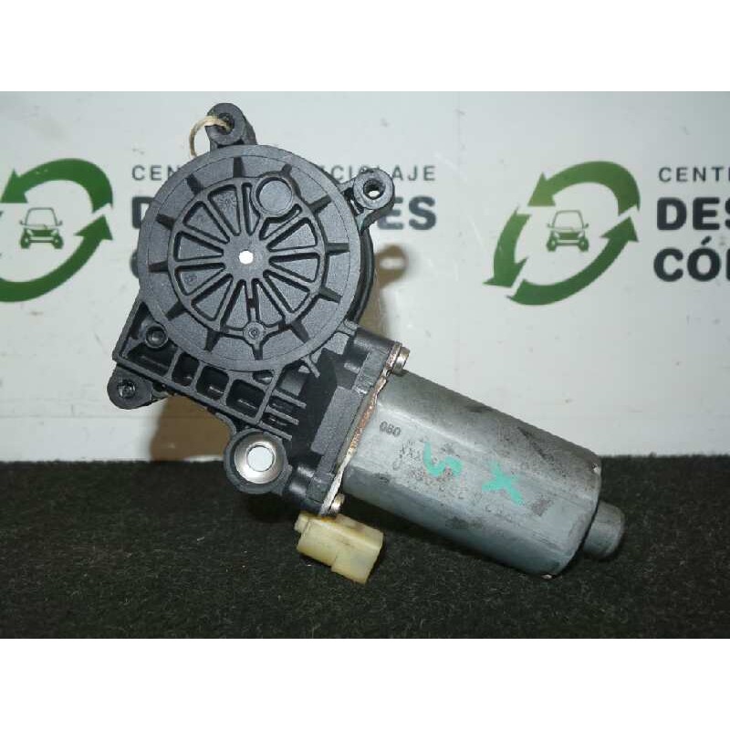 Recambio de motor elevalunas trasero derecho para bmw x5 (e53) 3.0 24v cat referencia OEM IAM 676283620640-0130821717  BOSCH