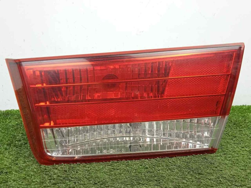 Recambio de piloto trasero derecho interior para hyundai sonata (nf) 2.0 crdi cat referencia OEM IAM SINREFERENCIA  
