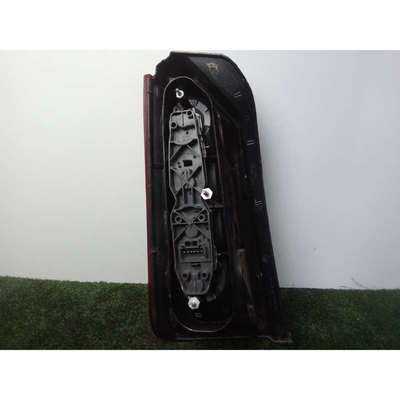 Recambio de piloto trasero derecho para fiat idea (135) 1.4 referencia OEM IAM   