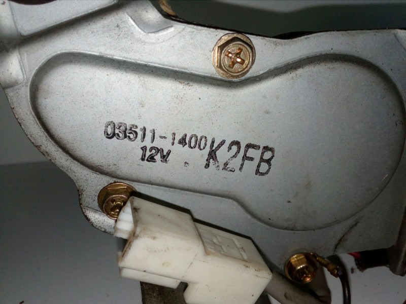 Recambio de motor limpia trasero para kia carens 1.8 cat referencia OEM IAM 035111400 2 PINES 