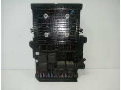 Recambio de caja reles / fusibles para chrysler voyager (gs) 2.5 turbodiesel referencia OEM IAM P04707996AF  
